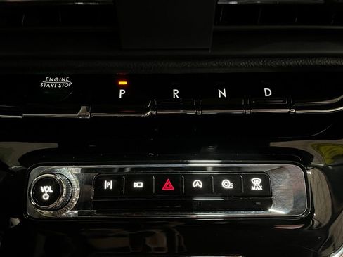 Used 2023 Lincoln Corsair AWD w/ Equipment Group 101A image 32