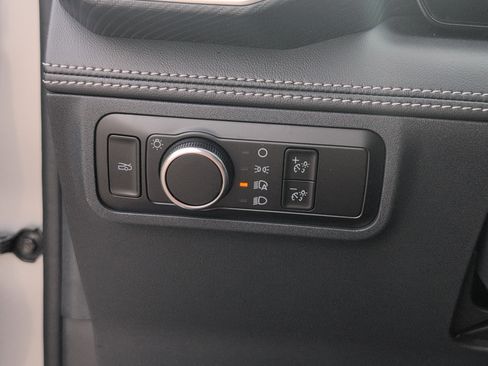 Used 2024 Ford Mustang GT Premium RWD image 27