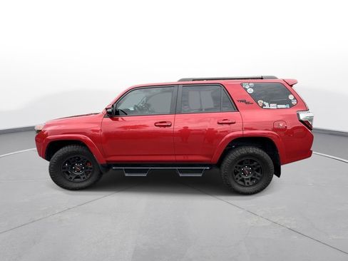 Used 2023 Toyota 4Runner TRD Off-Road Premium w/ Moonroof Package AWD/4WD image 9