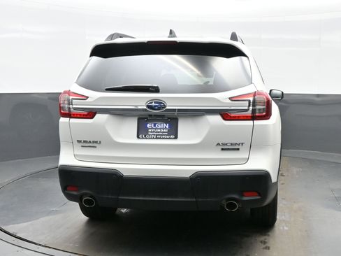 Used 2023 Subaru Ascent Touring image 5
