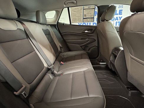 Used 2024 Chevrolet Trax ACTIV w/ Driver Confidence Package image 17