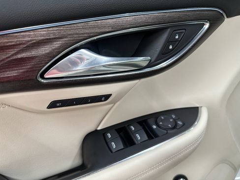 Certified 2023 Buick Envision Avenir FWD image 26