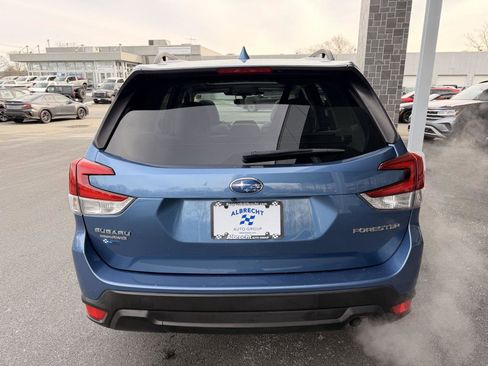 Certified 2023 Subaru Forester Premium image 4