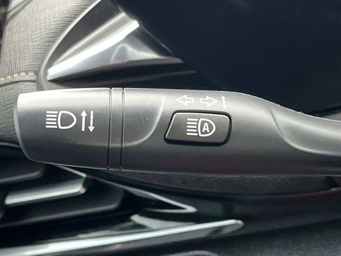 Used 2024 Buick Envista Avenir FWD image 41