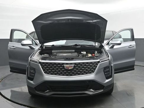 Used 2024 Cadillac XT4 Premium Luxury FWD image 52