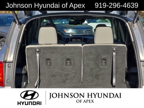 Used 2017 Honda Pilot Touring image 25