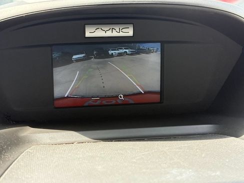 Used 2017 Ford Escape SE w/ SE Cold Weather Package FWD image 23