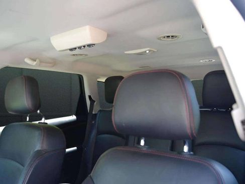 Used 2017 Dodge Journey GT image 15