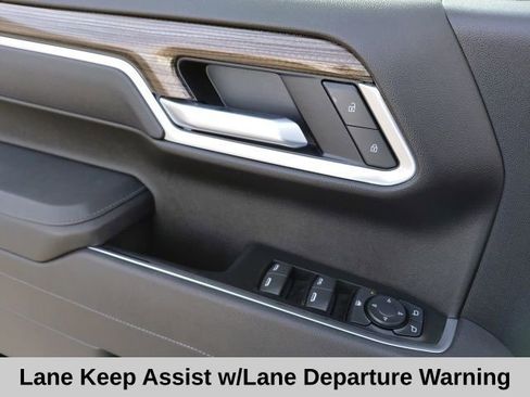 Used 2025 Chevrolet Silverado 1500 LT Trail Boss w/ LT Trail Boss Premium Package image 15