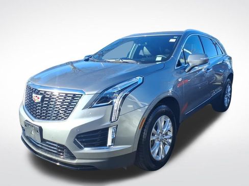 Certified 2024 Cadillac XT5 Luxury image 3