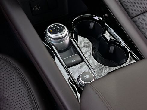 New 2026 Ford Explorer Platinum w/ LUX Leather Package image 15