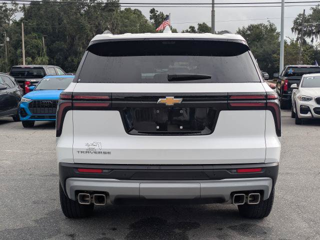 Certified 2026 Chevrolet Traverse LT w/ Driver Confidence Package FWD image 5