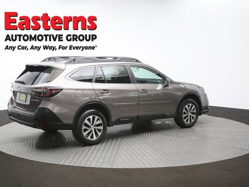 Used 2022 Subaru Outback Premium image 40