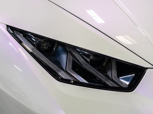Used 2024 Lamborghini Huracan EVO AWD/4WD image 27