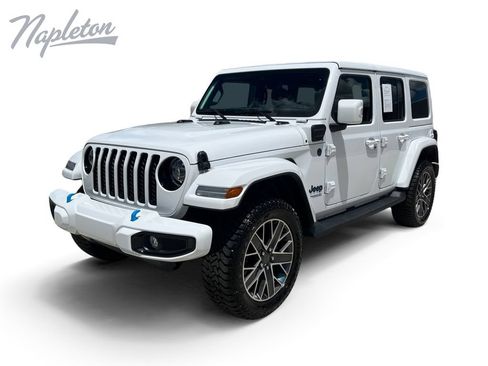 Used 2022 Jeep Wrangler Unlimited Sahara AWD/4WD image 1