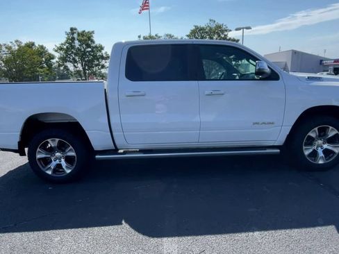 Used 2023 RAM 1500 Laramie AWD/4WD image 9