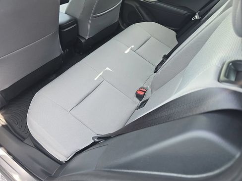 Used 2024 Toyota Prius LE AWD/4WD image 11