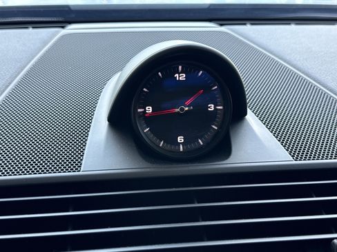 Used 2023 Porsche Panamera Platinum Edition image 46