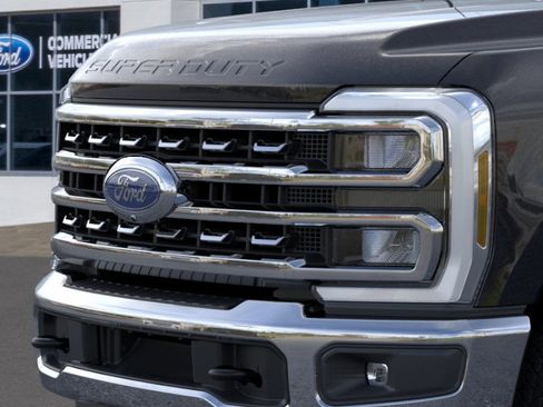 New 2026 Ford F350 Lariat w/ Chrome Package image 17