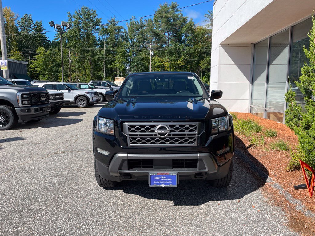 Used 2023 Nissan Frontier SV w/ SV Convenience Package AWD/4WD image 3