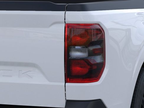 New 2026 Ford Maverick Lariat w/ Black Appearance Package AWD/4WD image 24