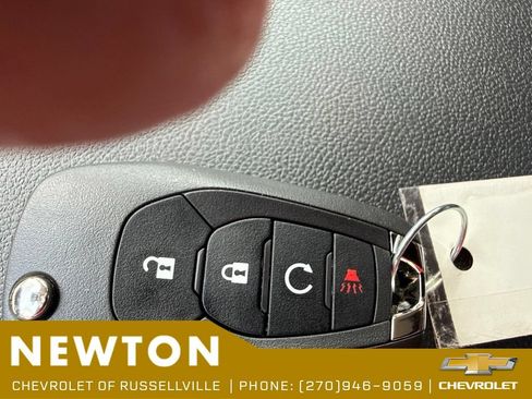 New 2026 Chevrolet Trax LS w/ LS Convenience Package FWD image 25
