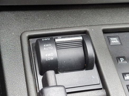 Used 2010 Jeep Liberty Sport w/ Popular Equipment Group image 21