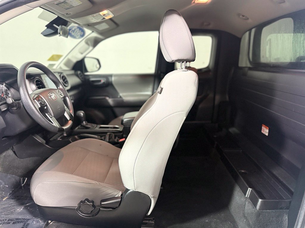 Used 2023 Toyota Tacoma SR RWD image 22