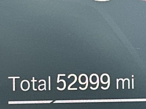 Used 2022 BMW X5 M50i w/ Executive Package image 29