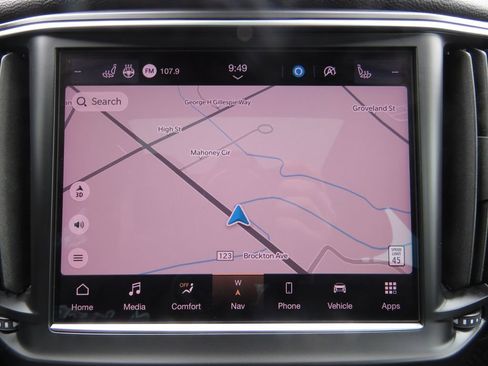 Used 2023 Maserati Levante Modena image 25