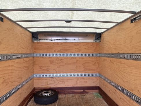 Used 2021 Freightliner Sprinter 3500 RWD image 17