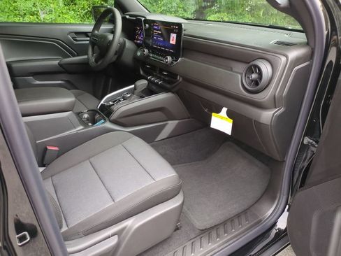 New 2026 Chevrolet Colorado Trail Boss AWD/4WD image 35
