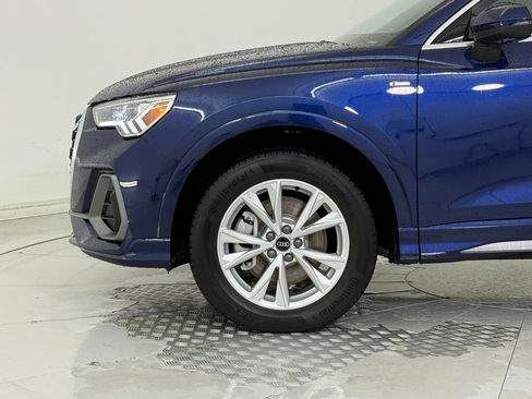 Certified 2025 Audi Q3 2.0T Premium w/ Convenience Package image 12