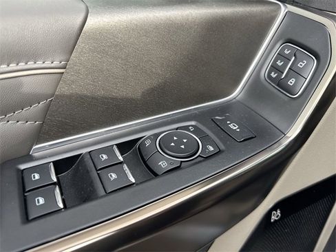 New 2026 Ford F250 Platinum w/ Platinum Plus Package image 10
