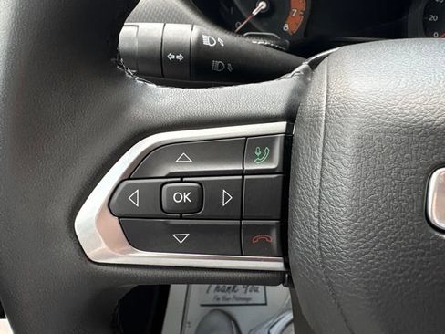 Used 2023 Jeep Compass Latitude w/ Convenience Group AWD/4WD image 25