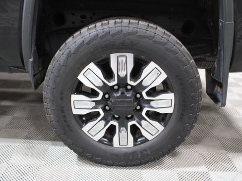 Used 2019 GMC Sierra 2500 Denali w/ LPO, Protection Package AWD/4WD image 43