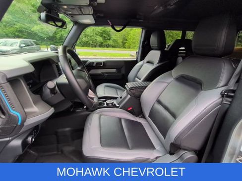 Used 2024 Ford Bronco Black Diamond w/ Sasquatch Package AWD/4WD image 10