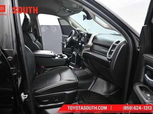 Used 2024 RAM 2500 Laramie AWD/4WD image 31