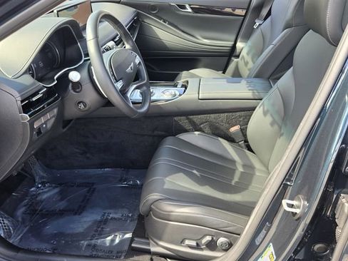 Certified 2023 Genesis G80 2.5T image 10