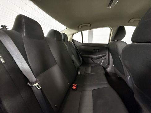 Used 2024 Nissan Sentra SV FWD image 34