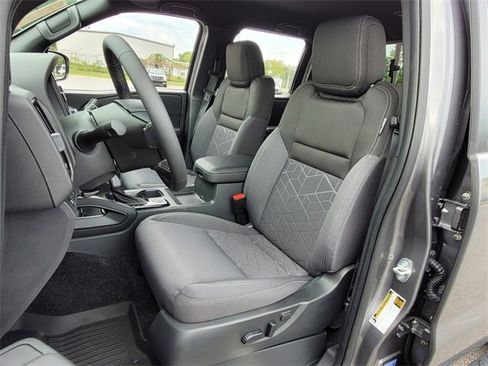 New 2026 Nissan Frontier SV w/ SV Convenience Package image 10