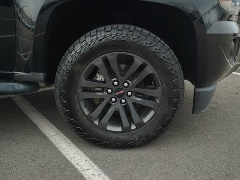 Used 2020 GMC Canyon SLE w/ Elevation Edition image 43