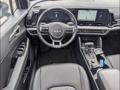 Used 2025 Kia Sportage X-Line w/ Premium Package image 8