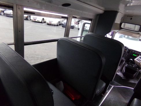 Used 2007 Chevrolet Express 3500 w/ School Bus Package image 22