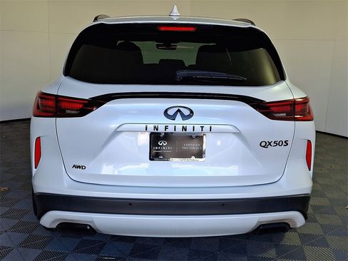 Certified 2023 INFINITI QX50 Sport image 8