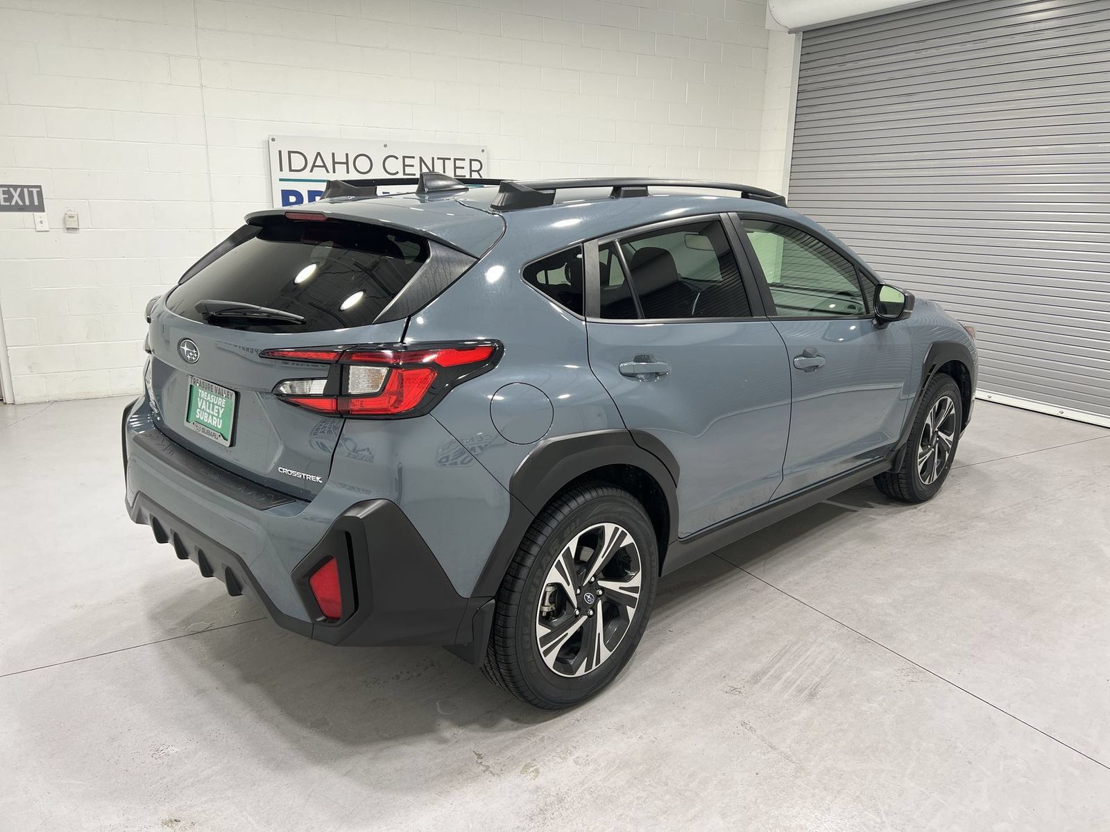 Used 2024 Subaru Crosstrek 2.0i Premium AWD/4WD image 8