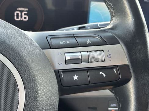 Used 2024 Hyundai Kona SEL FWD image 25