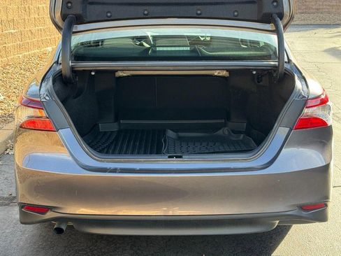 Used 2024 Toyota Camry LE image 9