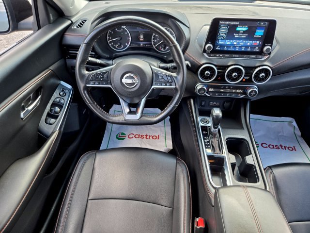 Used 2025 Nissan Sentra SR w/ SR Premium Package FWD image 15