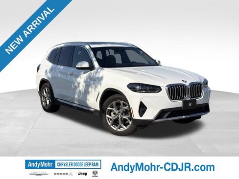 Used 2022 BMW X3 xDrive30i w/ Premium Package 2 AWD/4WD image 1